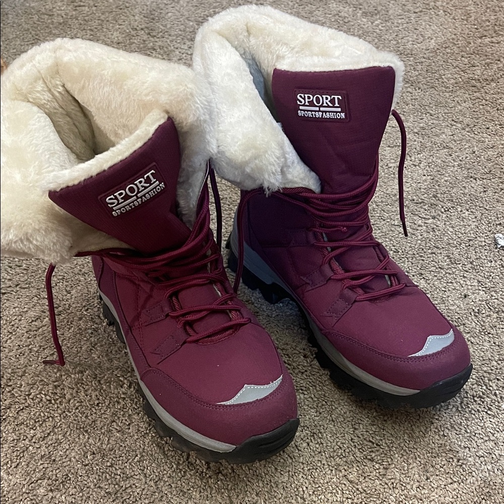 Women's Burgundy Faux-Fur Lined Winter Lace-Up Boots size 40/US9